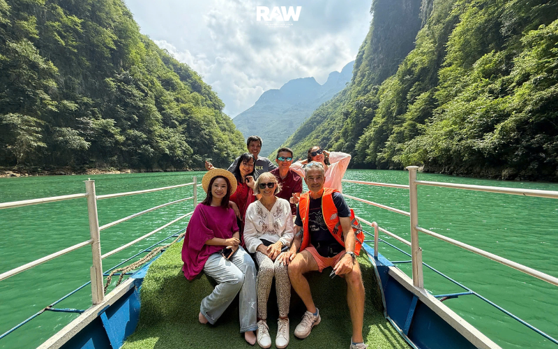 The Nho Que River is part of a journey through mountainous terrain with many winding roads.